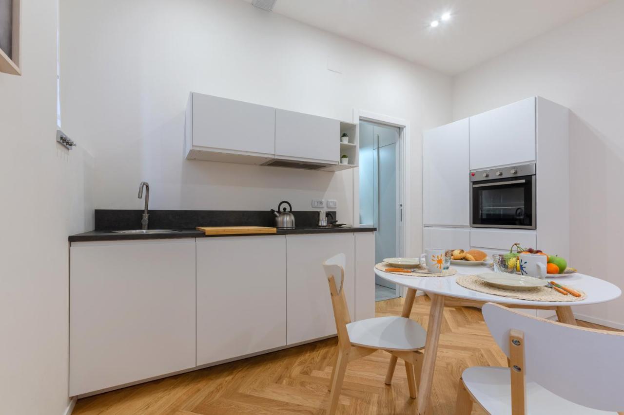 Bologna Piazza Del Nettuno Apartment المظهر الخارجي الصورة