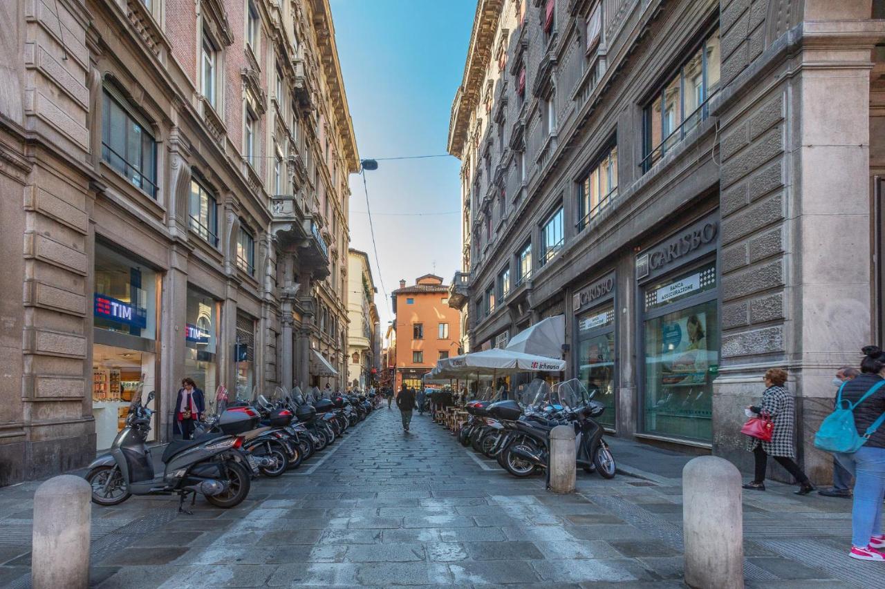 Bologna Piazza Del Nettuno Apartment المظهر الخارجي الصورة