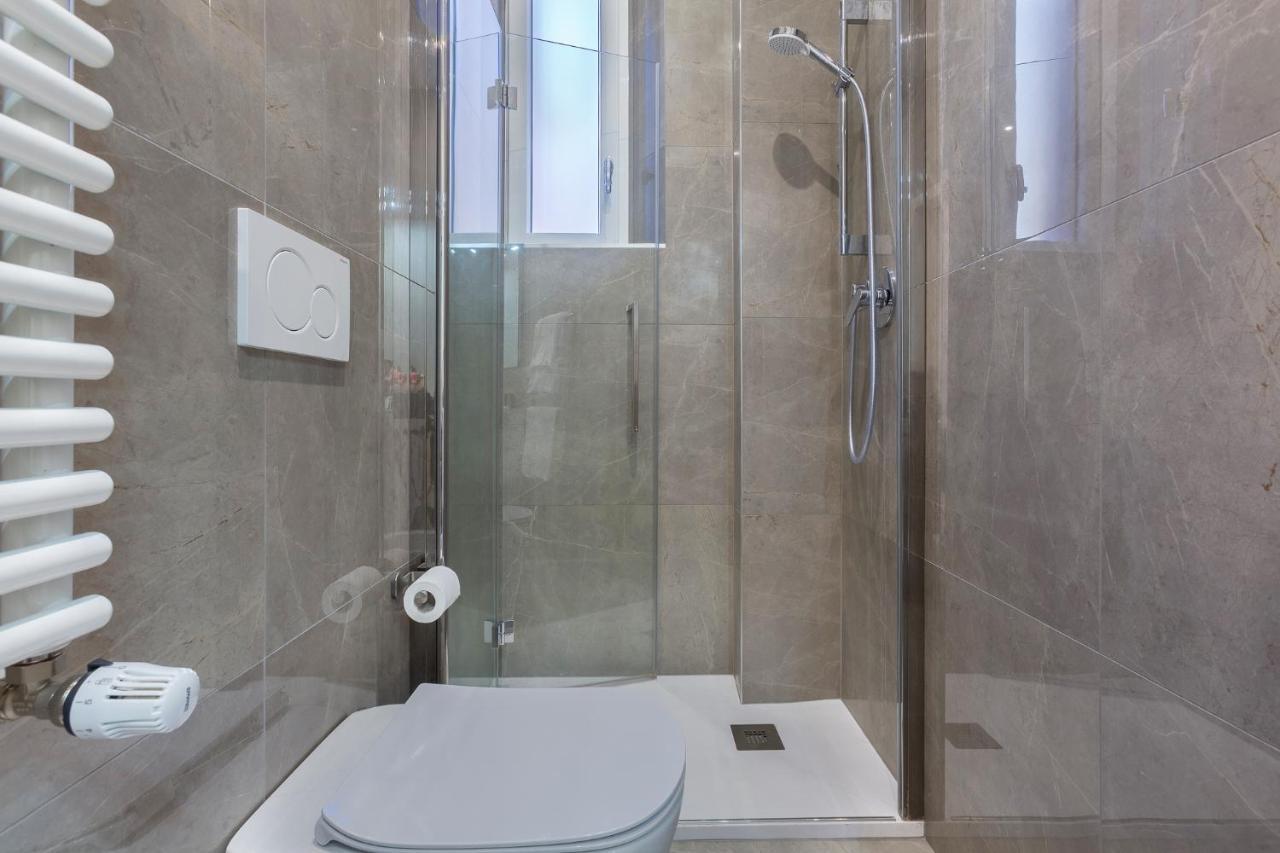 Bologna Piazza Del Nettuno Apartment المظهر الخارجي الصورة